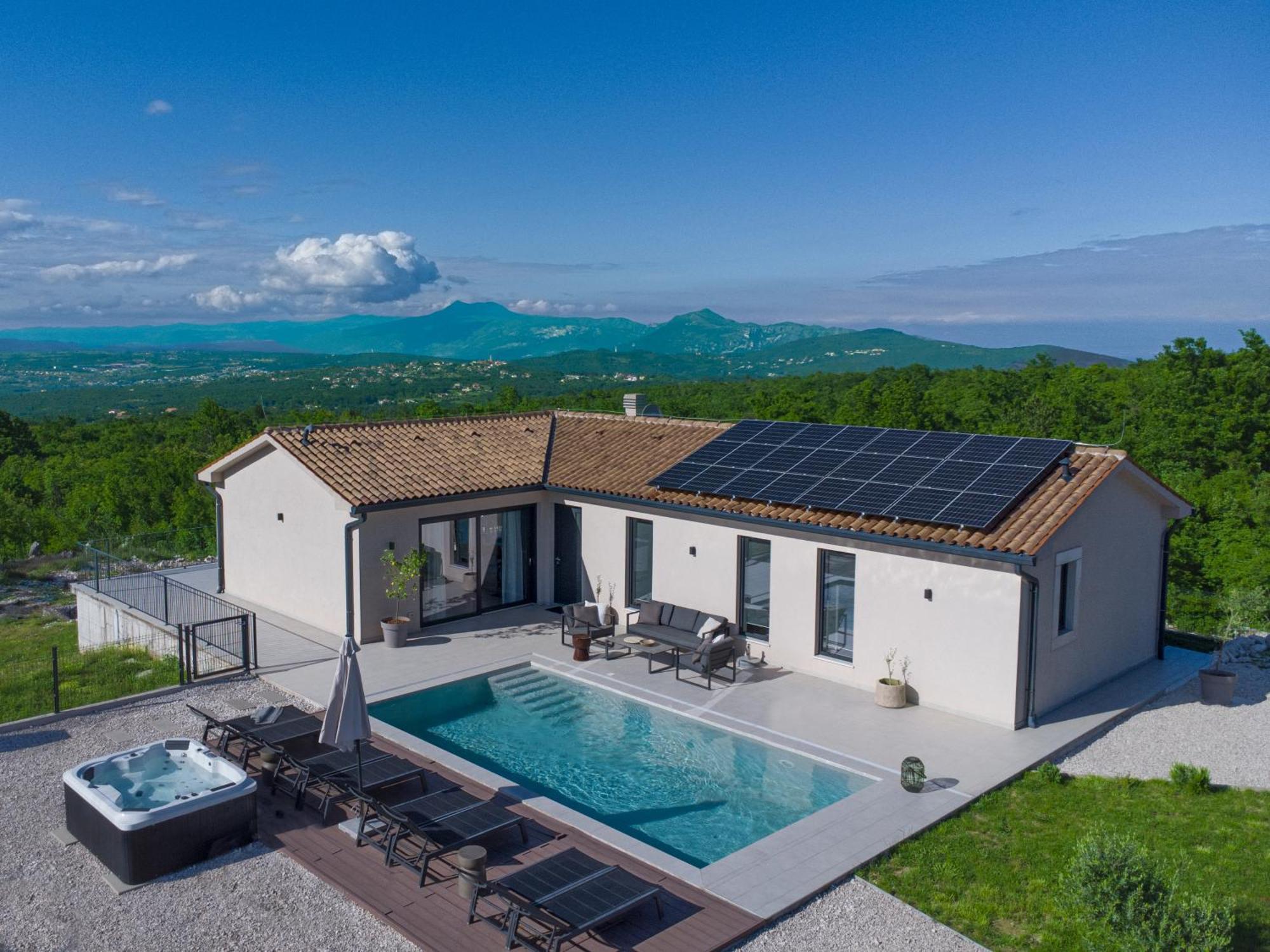 Villa Tonka With Jacuzzi Sauna And Private Pool 라빈 외부 사진