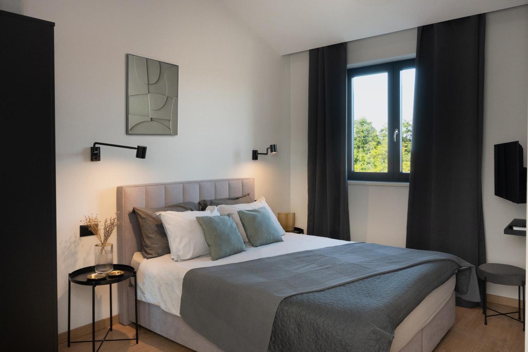 Villa Tonka With Jacuzzi Sauna And Private Pool 라빈 외부 사진