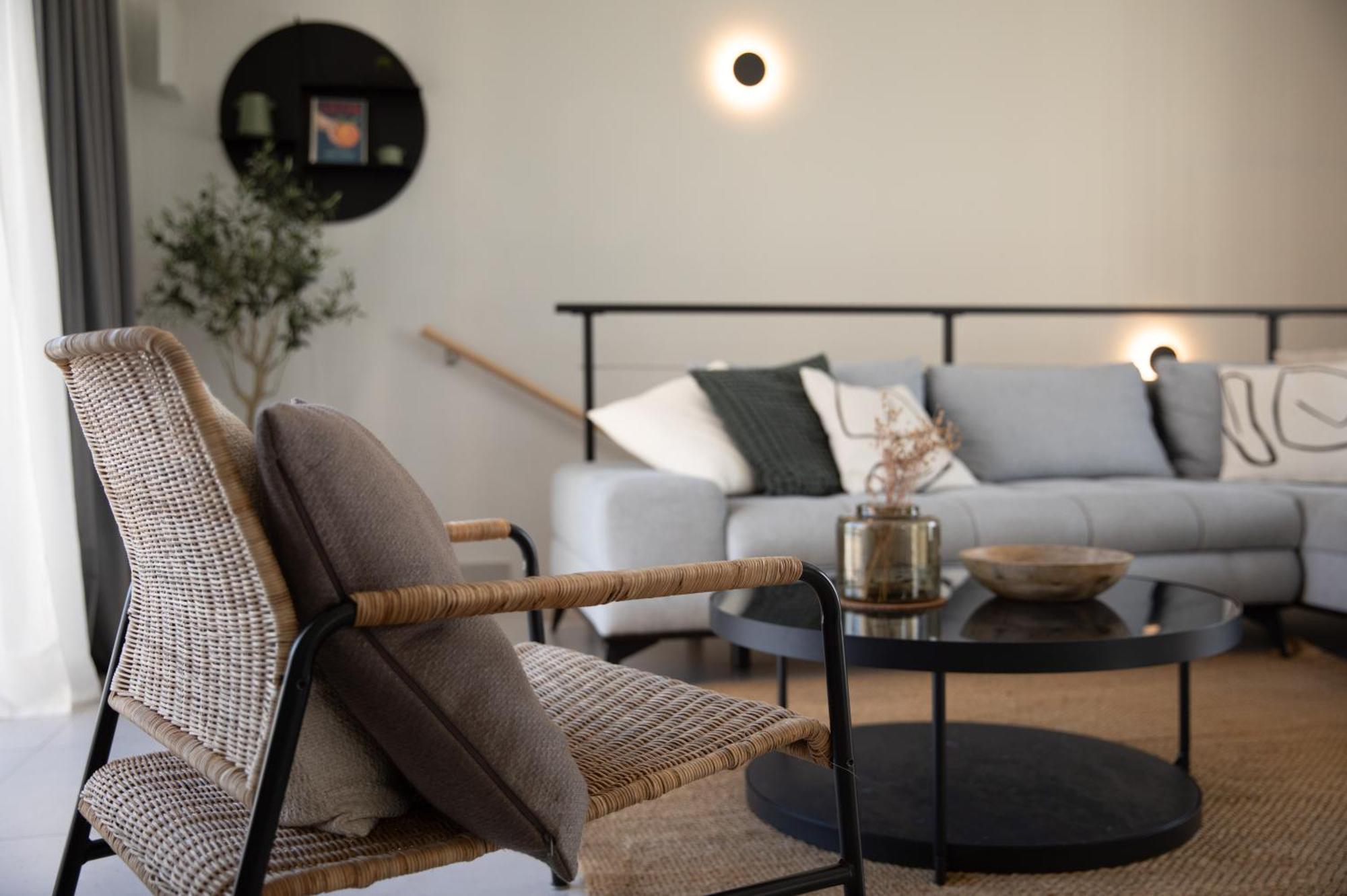 Villa Tonka With Jacuzzi Sauna And Private Pool 라빈 외부 사진